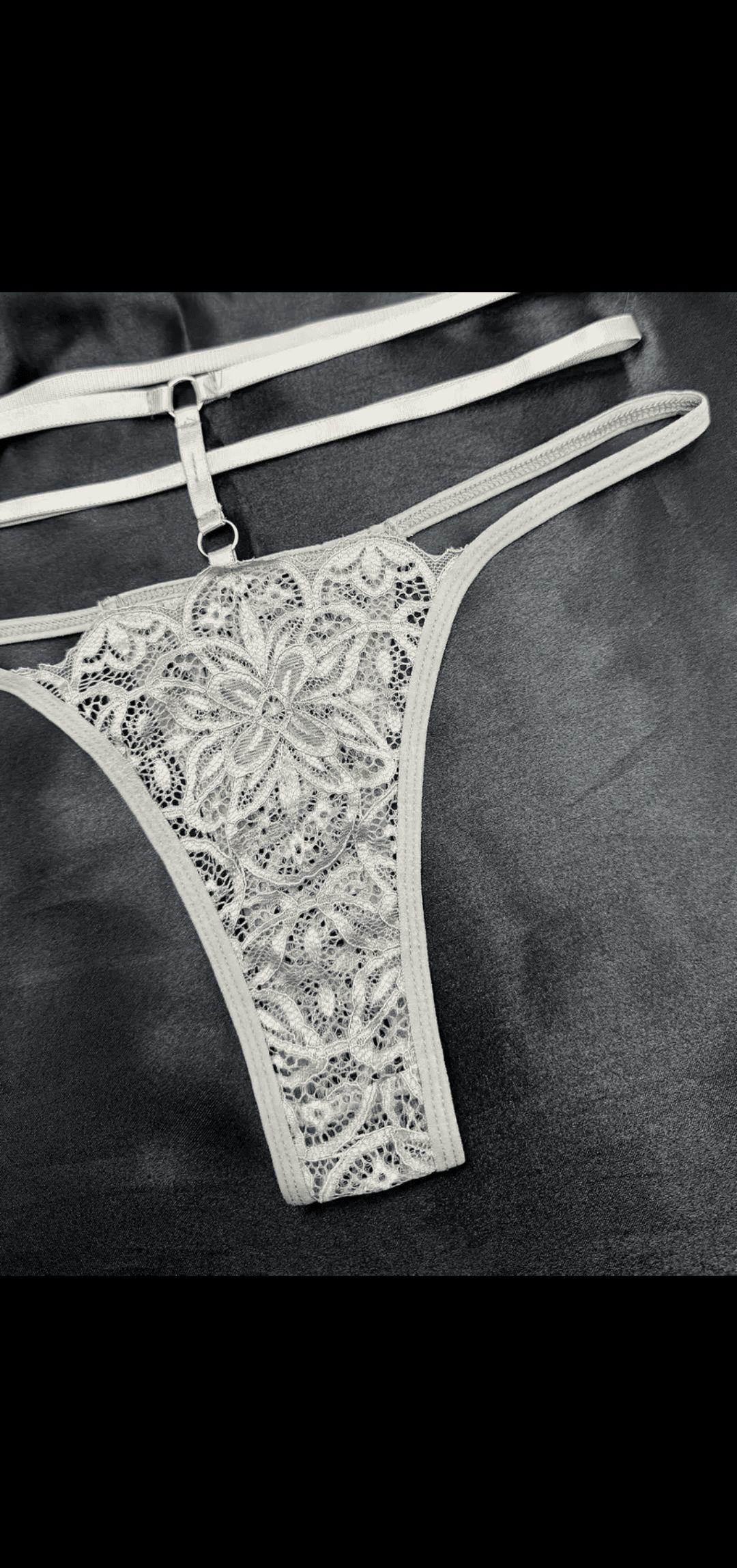 Women's Floral Lace Lingerie Set: Elegant Cut-Out Bra & Thong Underwear