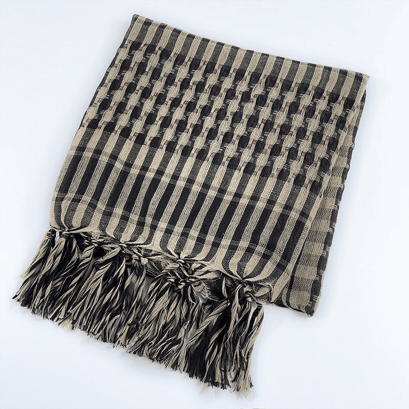 Versatile Tactical Arab Scarf: Lightweight Plaid Head Wrap for All-Season Comfort