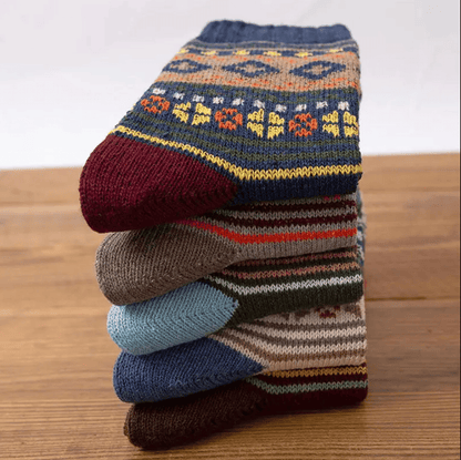 Men's 3-Pair Vintage Thick Woolen Socks: Retro Style, Warm, Cozy Winter Essentials