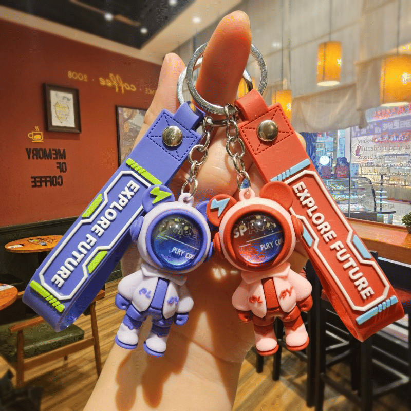 Trendy Space Man Bear Keychain - Cool Cartoon Car Keyring & Bag Charm Gift